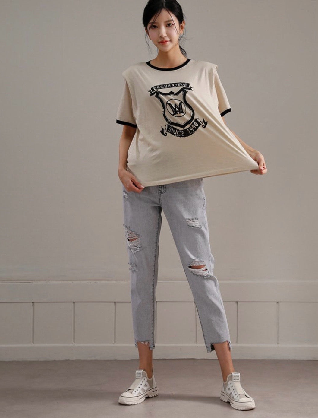 On sale💜How Luk No.7084(S碼)橡根腰牛仔褲