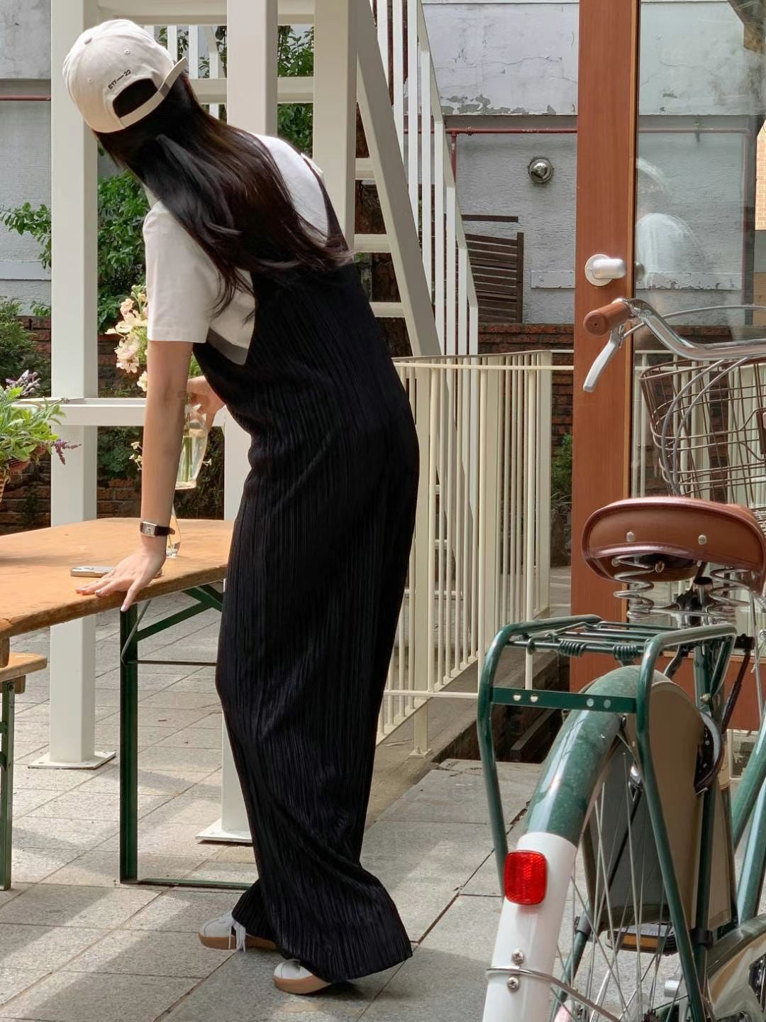 百摺冰爽連身褲(褲腳太長可剪短)