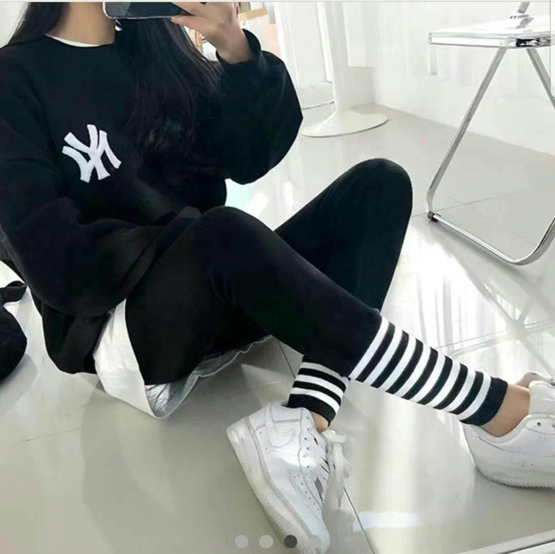 多間leggings