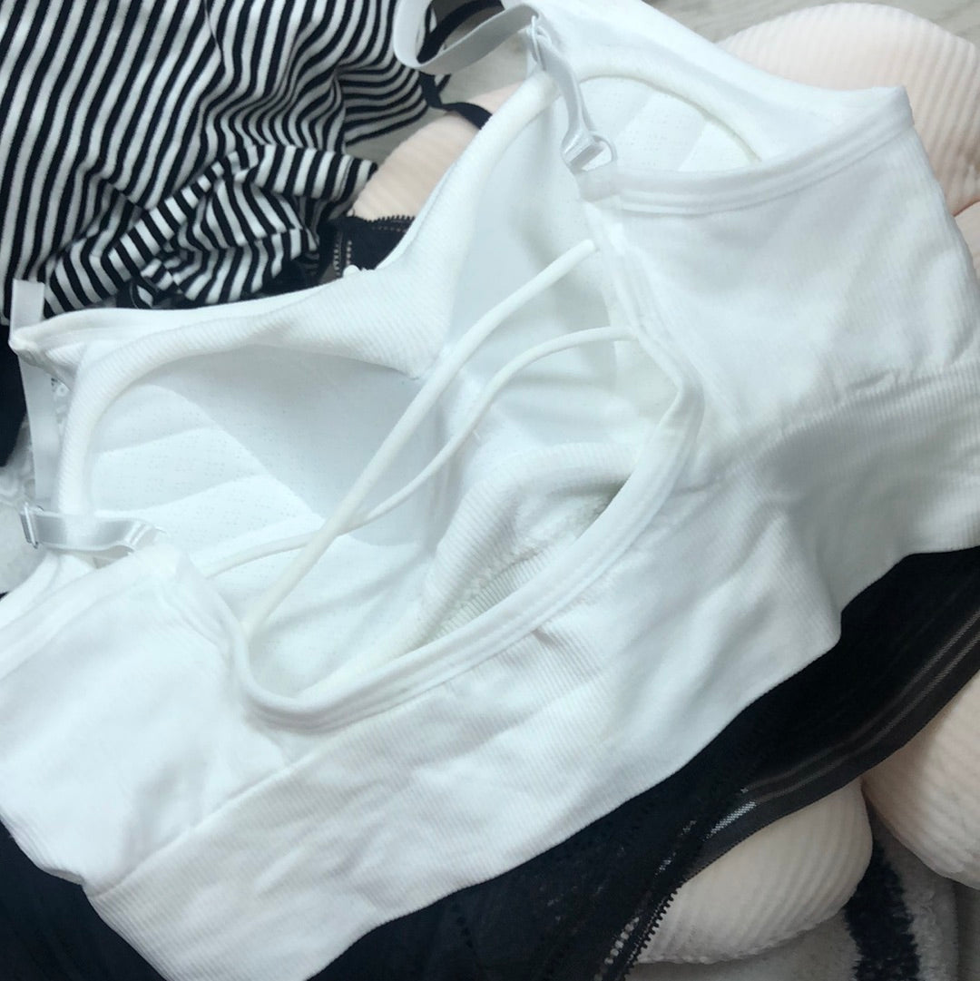 (打底兩件包郵)白色現貨💜打底Bra Top